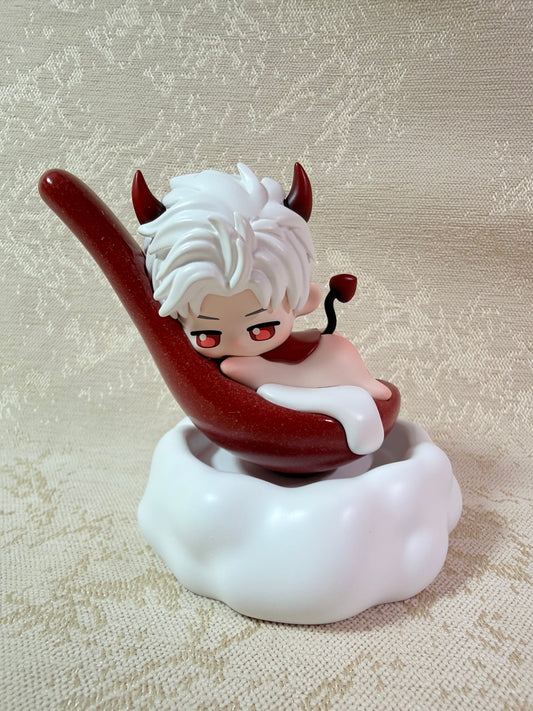 Sylus Chibi Rotating Figure