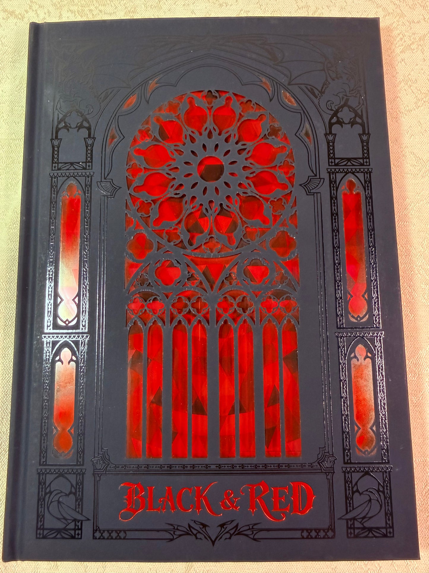 *BackOrder* Sylus Art Book “Black & Red”